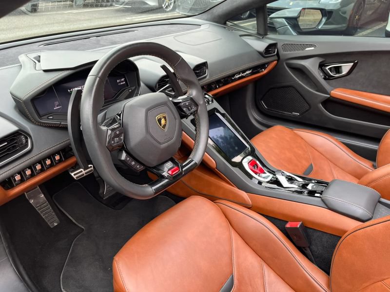 Used 2020 Lamborghini Huracan EVO AWD/4WD image 14