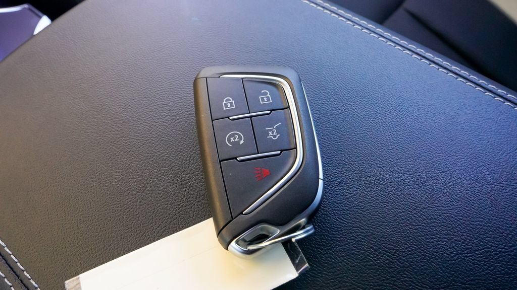 Used 2026 Cadillac Vistiq Sport AWD/4WD image 26