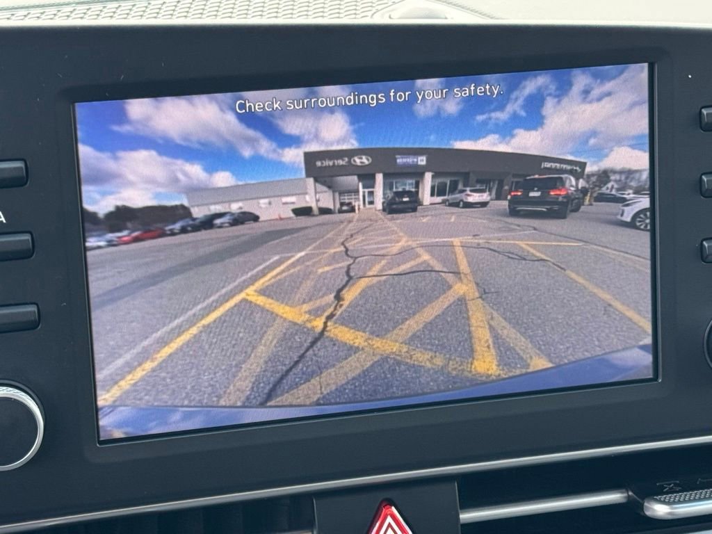 Used 2023 Hyundai Elantra SEL image 32