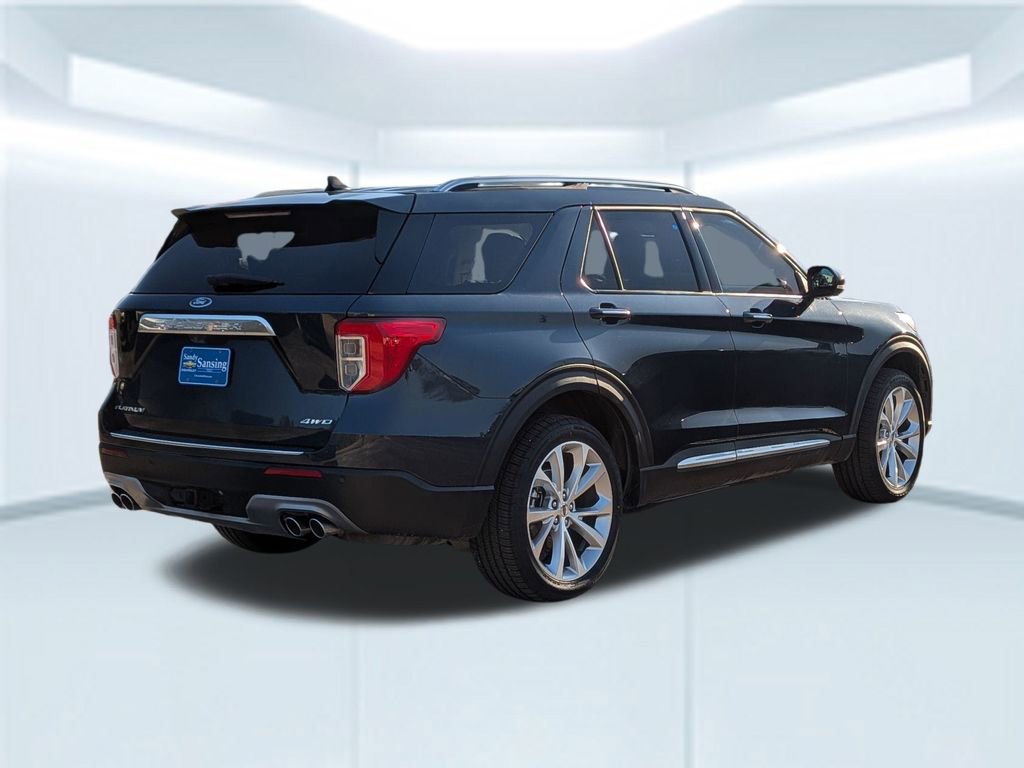 Used 2023 Ford Explorer Platinum w/ Technology Package image 6