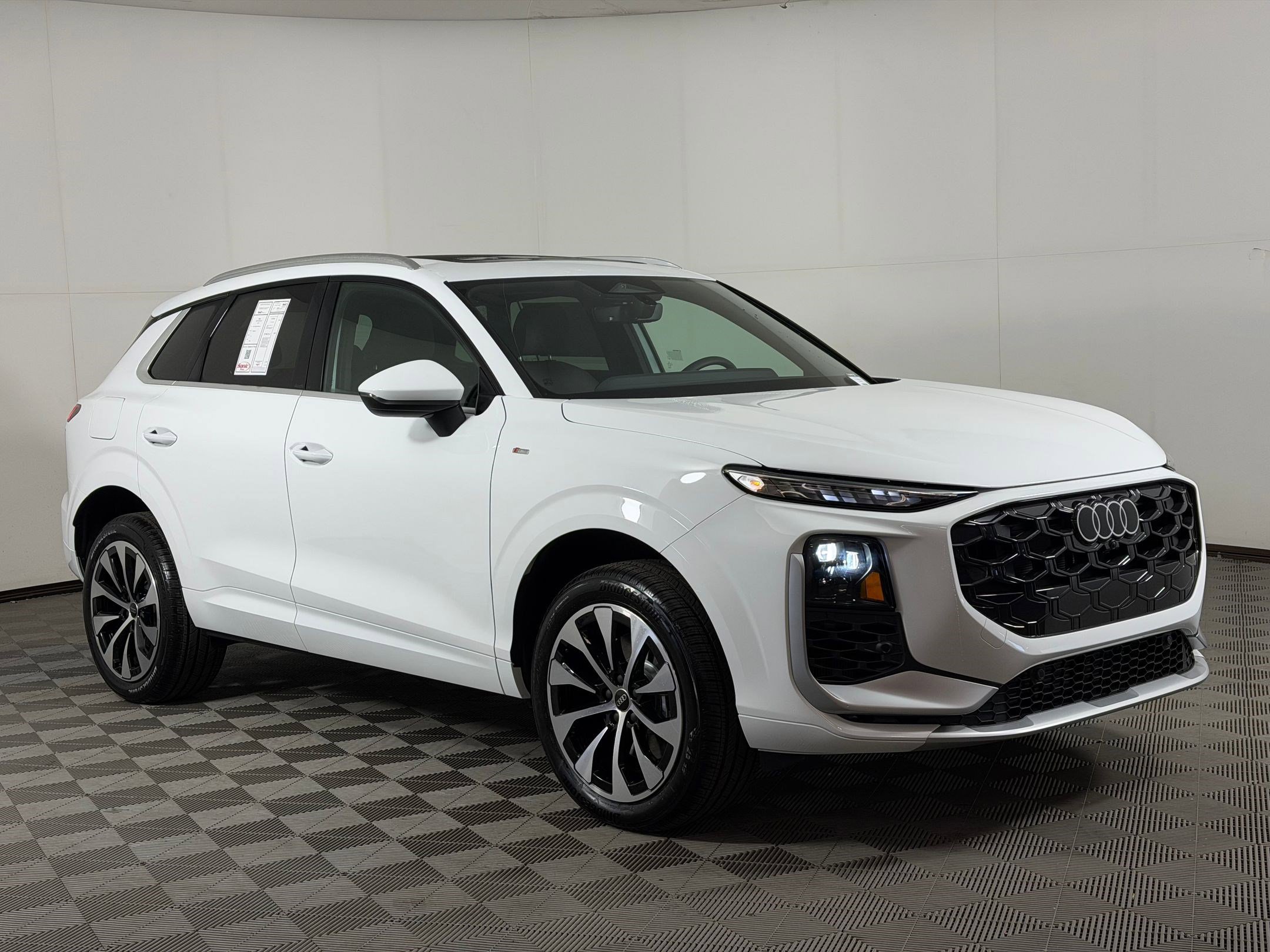 New 2026 Audi Q3 quattro 2.0T image 7