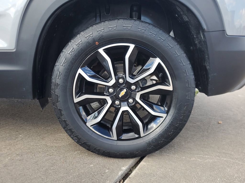 Used 2023 Chevrolet TrailBlazer ACTIV image 8
