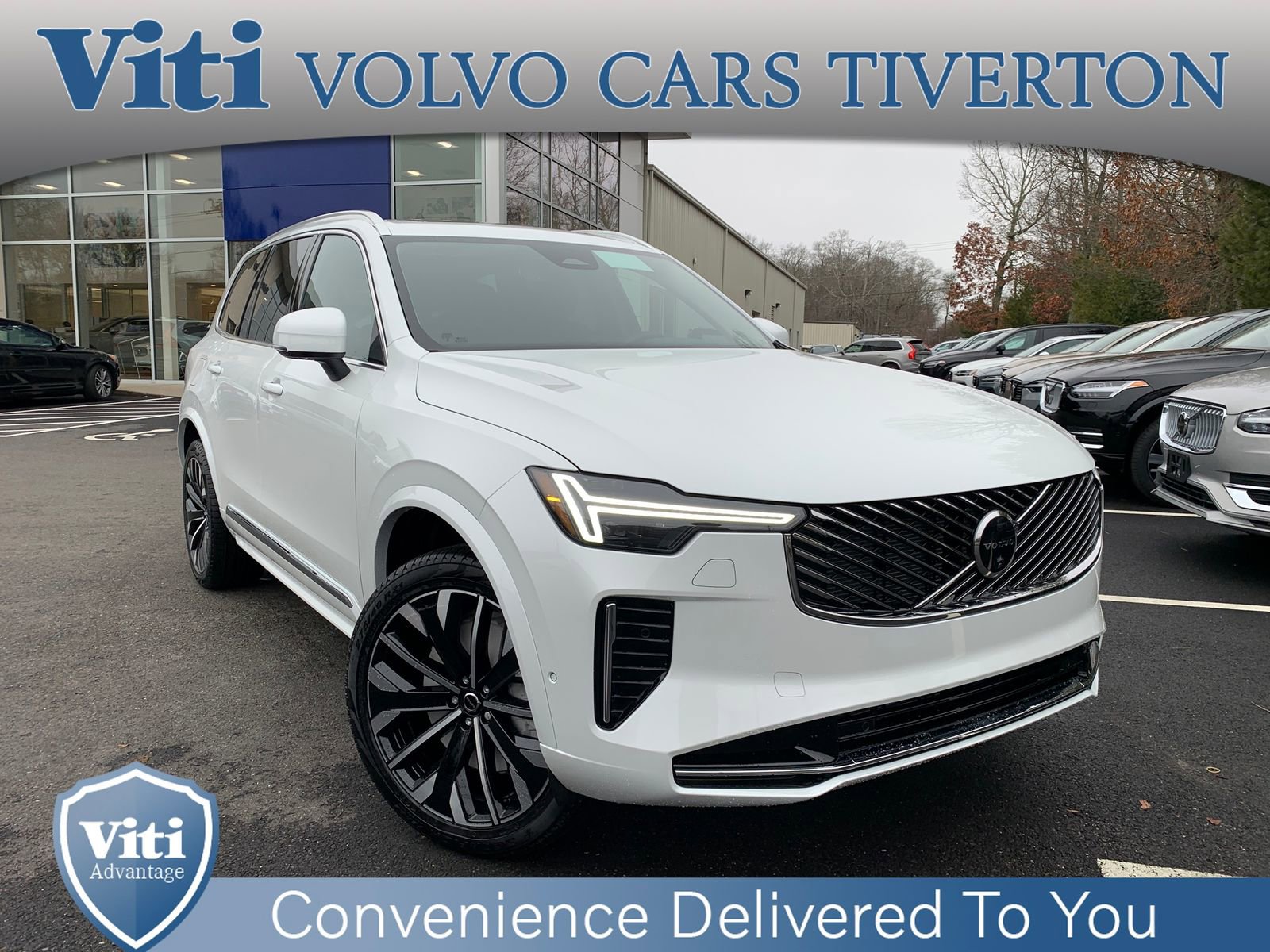 New 2025 Volvo XC90 B5 Plus w/ Protection Package Premier