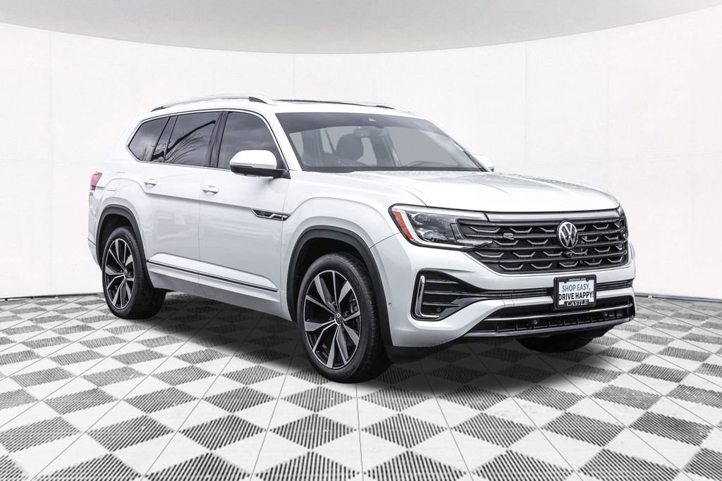 Used 2024 Volkswagen Atlas SEL Premium R-Line image 11