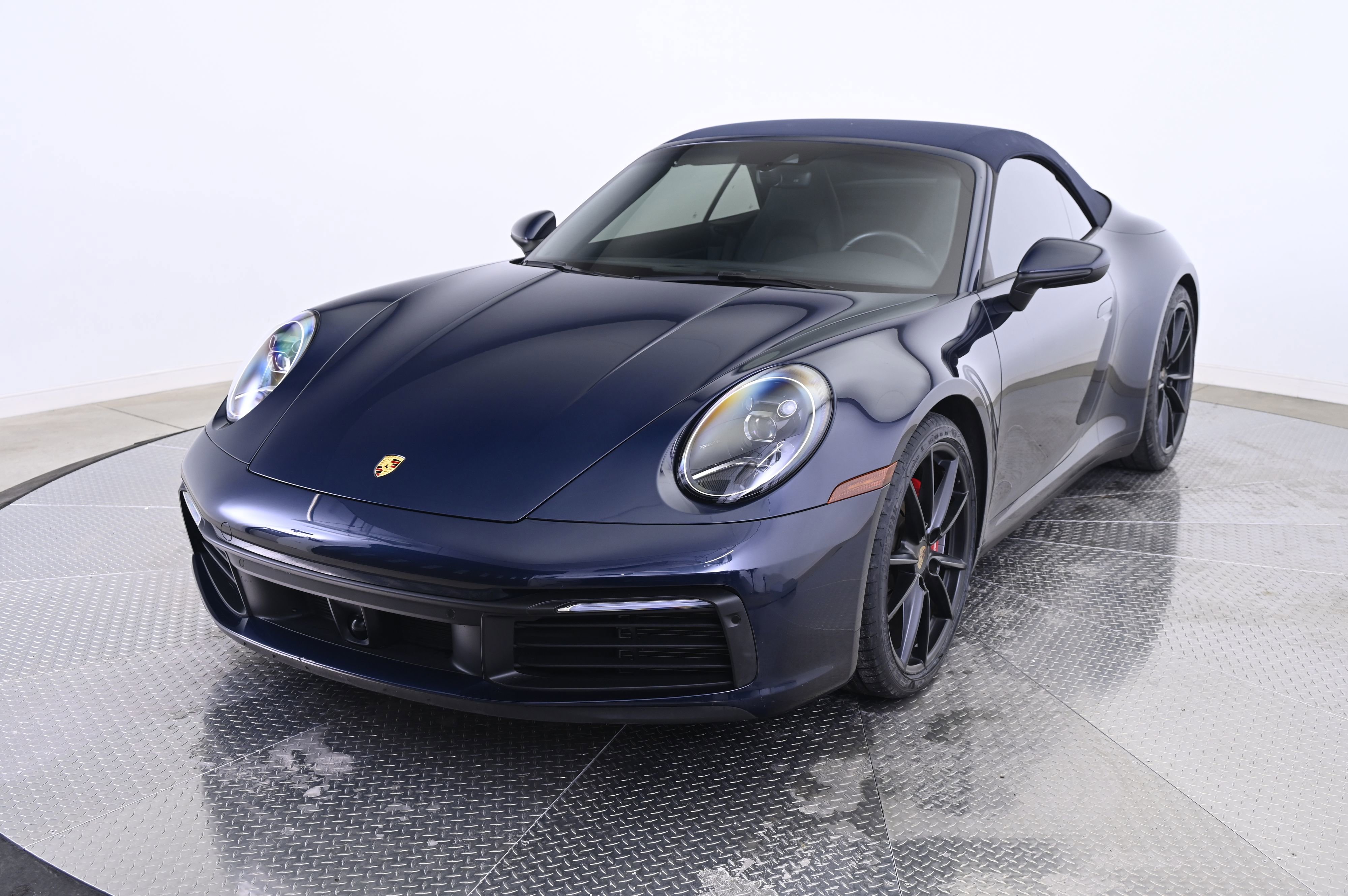 Used 2020 Porsche 911 Carrera S image 11