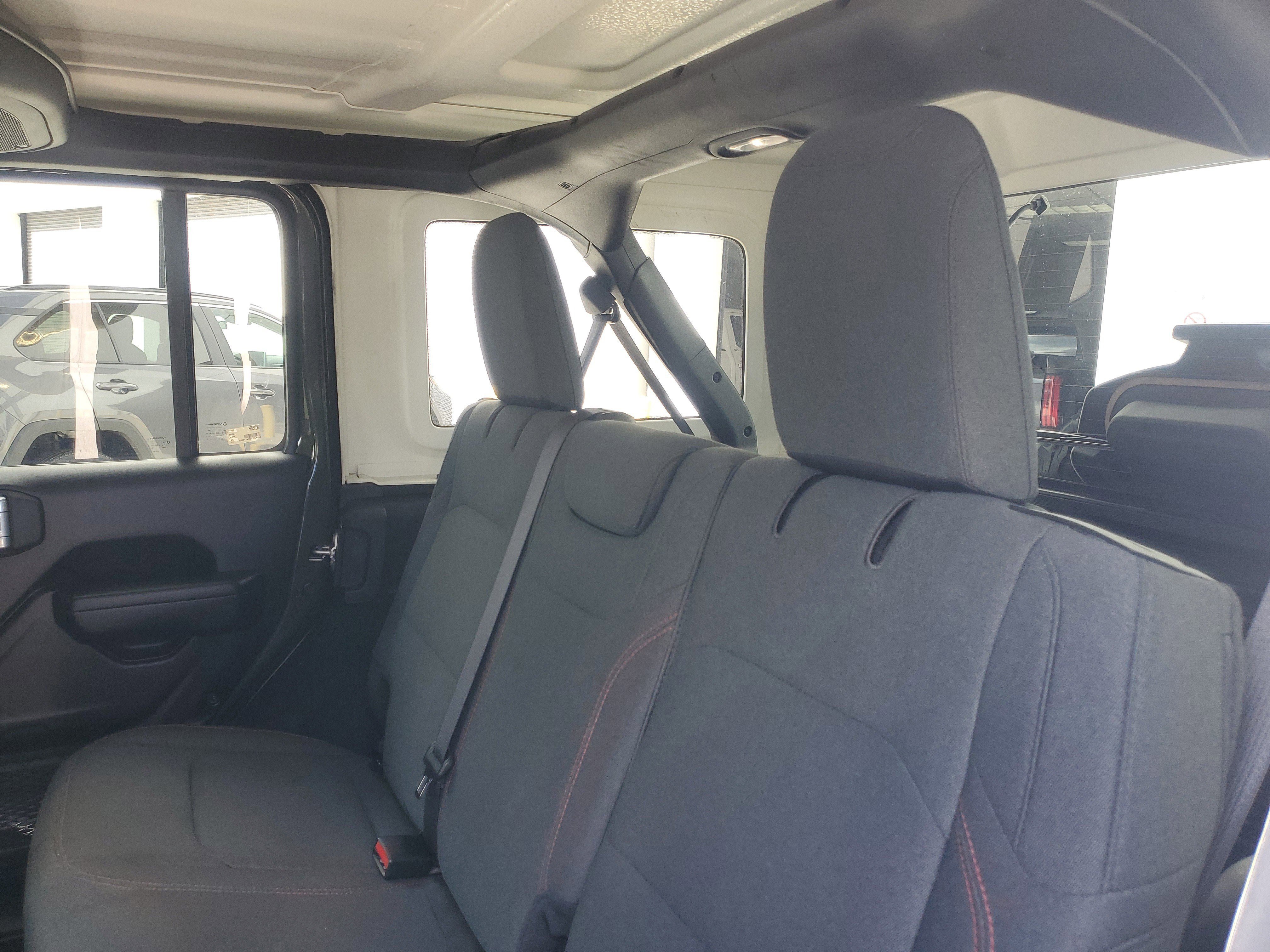 Used 2024 Jeep Wrangler Unlimited Rubicon image 13