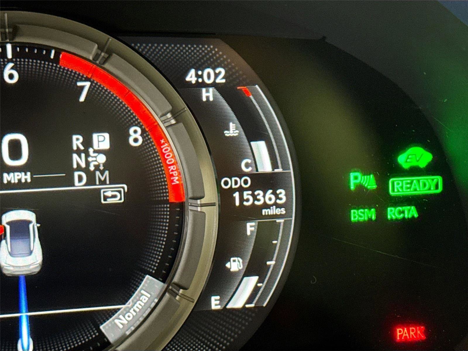 Used 2018 Lexus LC 500h w/ Touring Package image 19