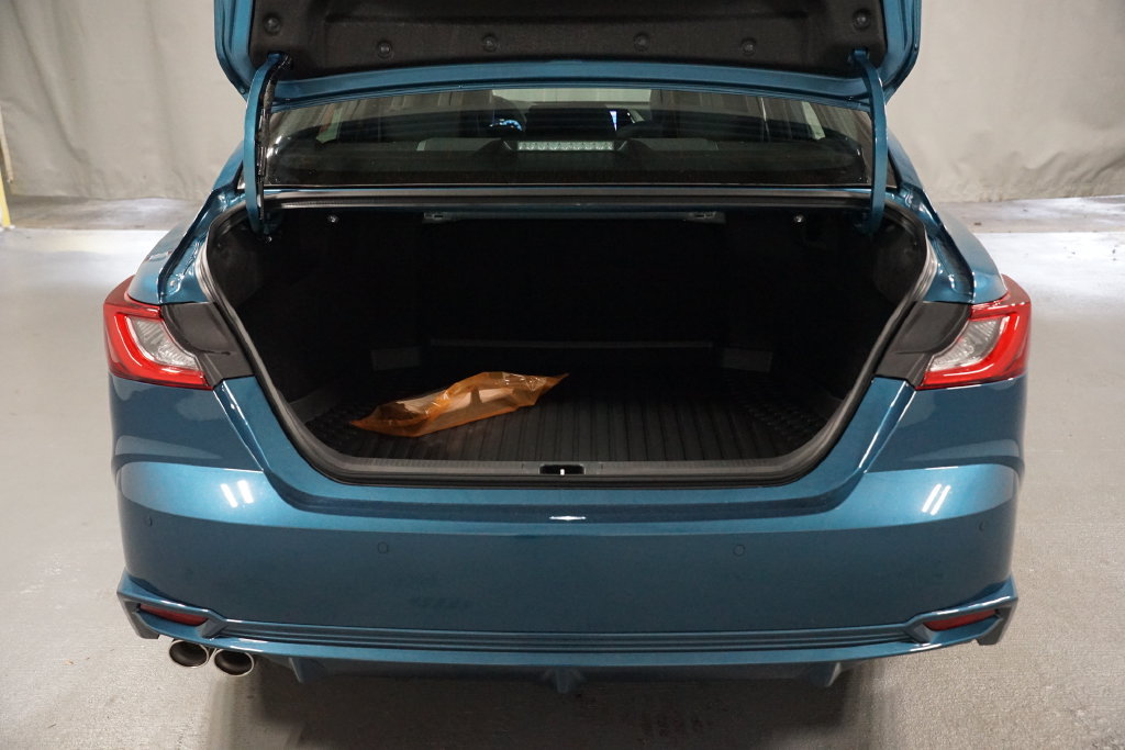 New 2027 Toyota Camry XSE w/ Premium Plus Package FWD image 37