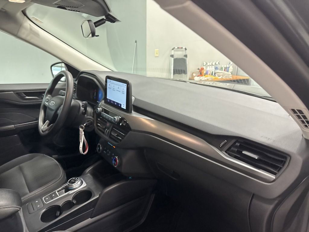 Used 2023 Ford Escape AWD image 42