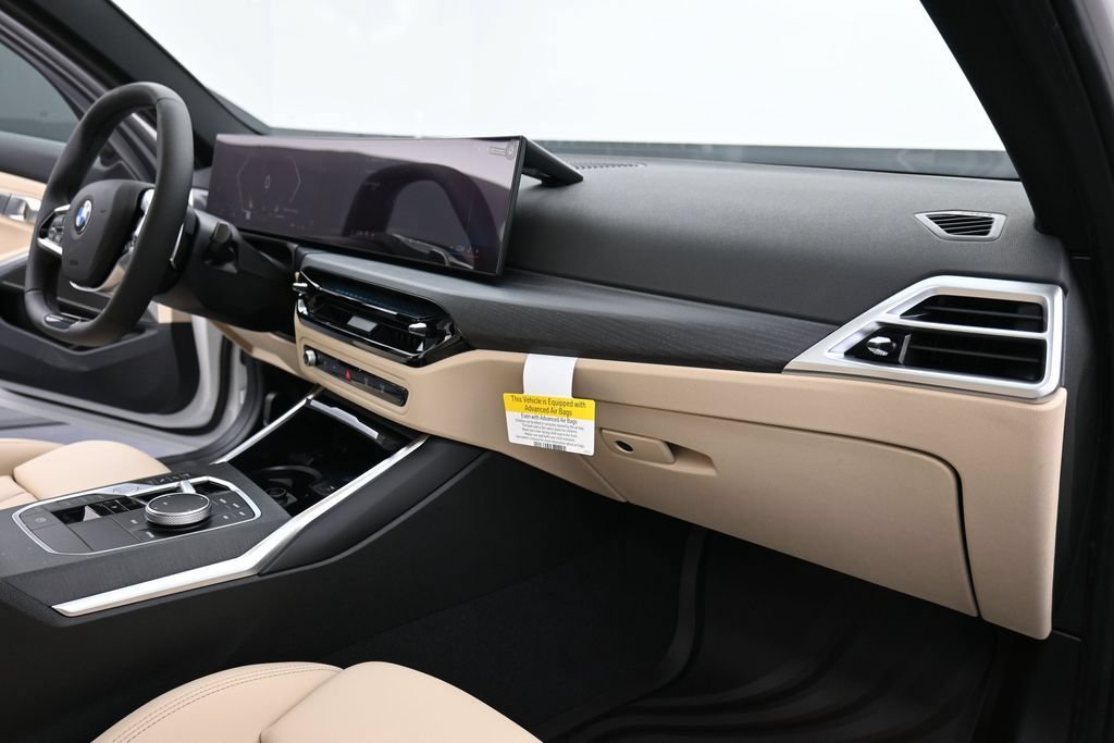 New 2026 BMW 330i xDrive Sedan w/ Premium Package AWD/4WD image 20