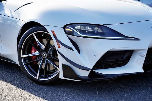 Used 2021 Toyota Supra Premium w/ Driver Assist Package RWD image 4