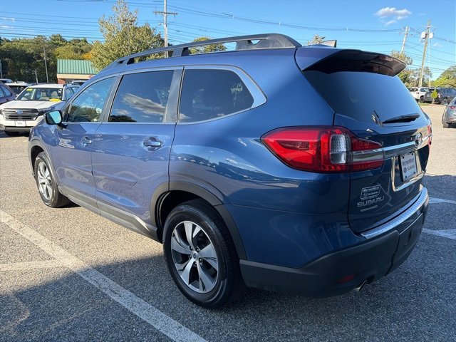 Used 2022 Subaru Ascent Premium w/ Convenience Package image 5