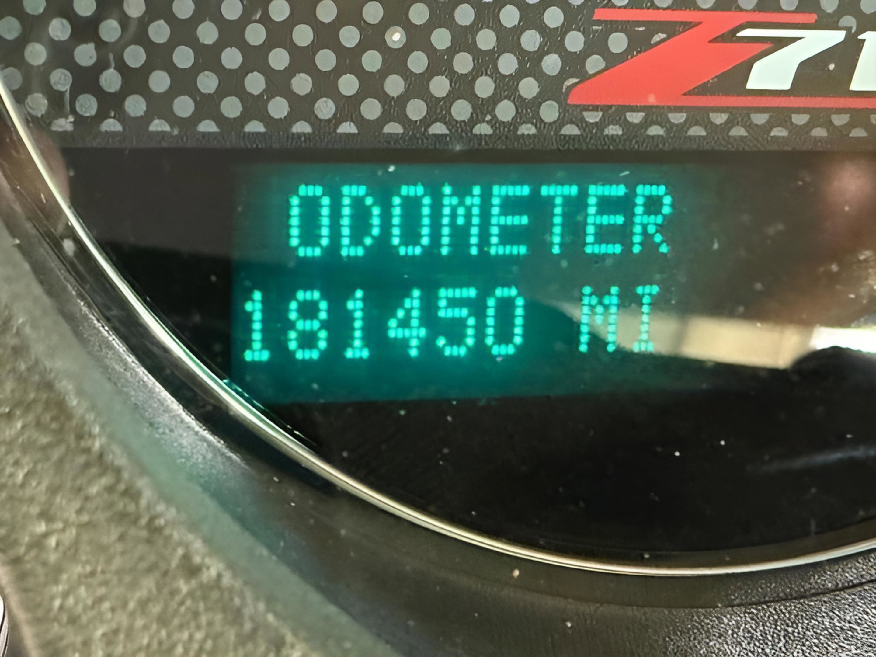 Used 2011 Chevrolet Tahoe LT w/ Luxury Package image 30