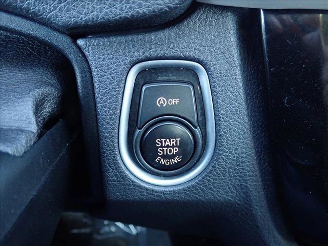 Used 2017 BMW 320i xDrive Sedan image 24