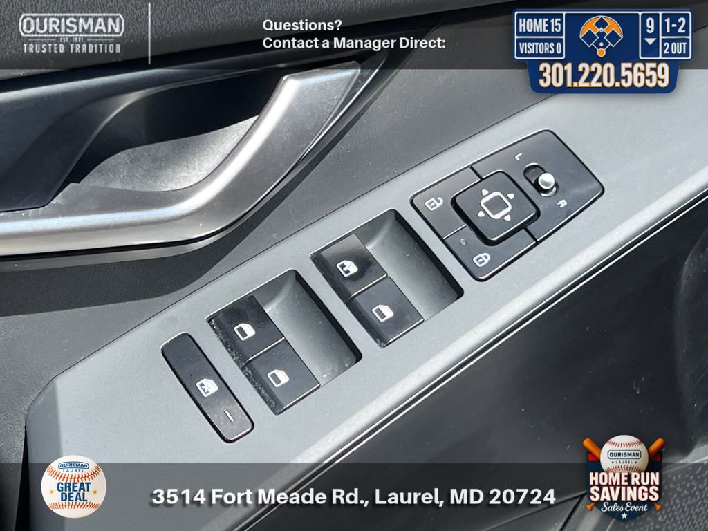 Used 2025 Kia Niro LX image 7