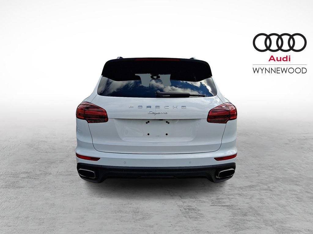Used 2017 Porsche Cayenne Platinum Edition AWD/4WD image 5