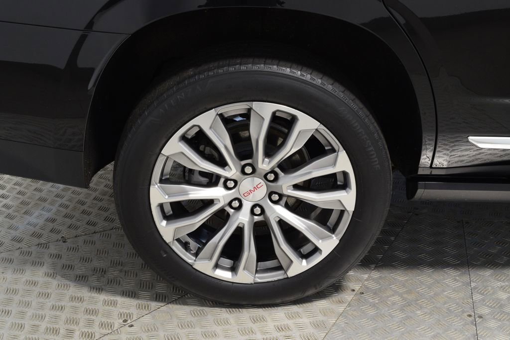 Used 2023 GMC Yukon Denali image 38