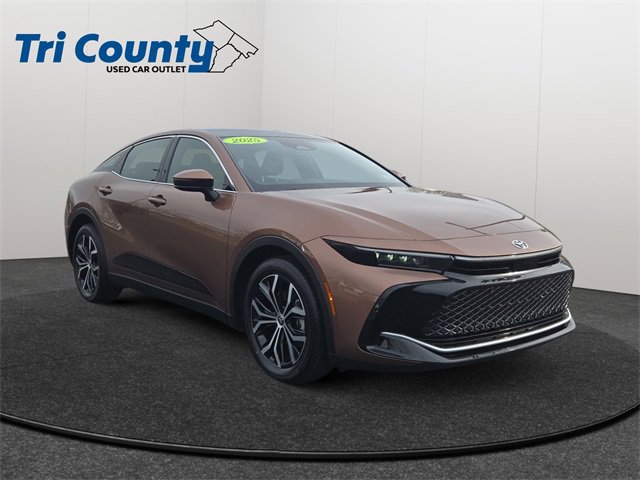 Used 2025 Toyota Crown Limited image 1