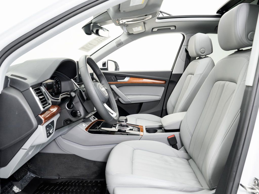 Used 2023 Audi Q5 2.0T Premium Plus image 6