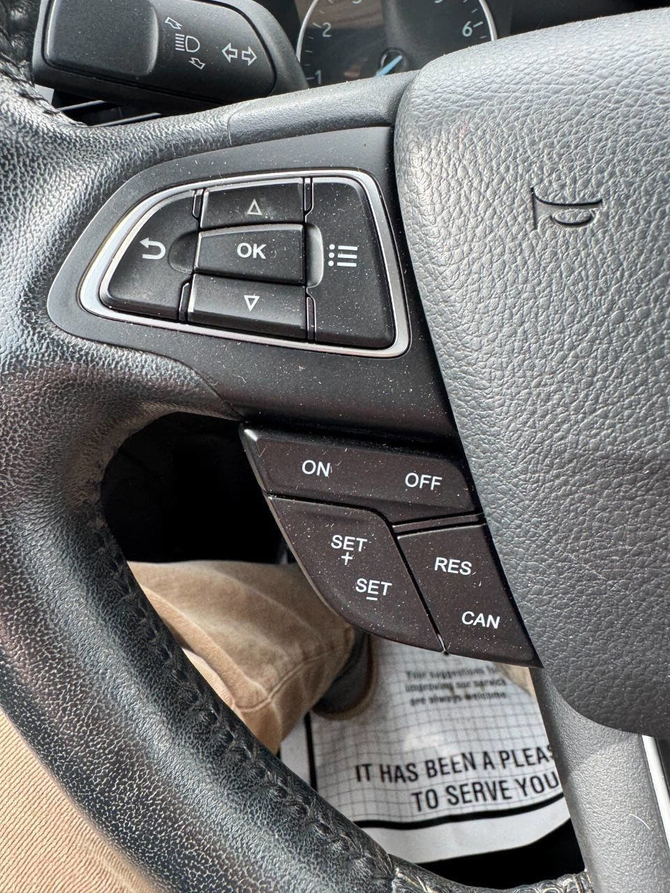 Used 2018 Ford EcoSport SE w/ SE Convenience Package image 18