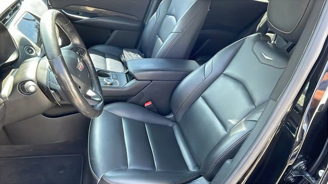 Used 2020 Cadillac XT4 Sport w/ Cold Weather Package image 11