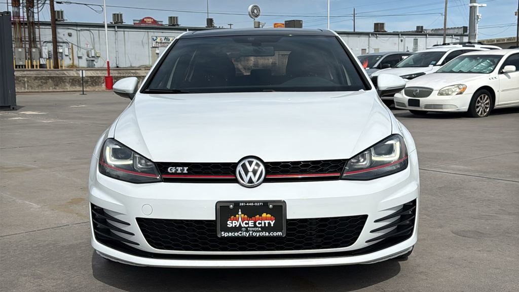 Used 2016 Volkswagen GTI SE w/ Lighting Package (SEL) FWD image 8