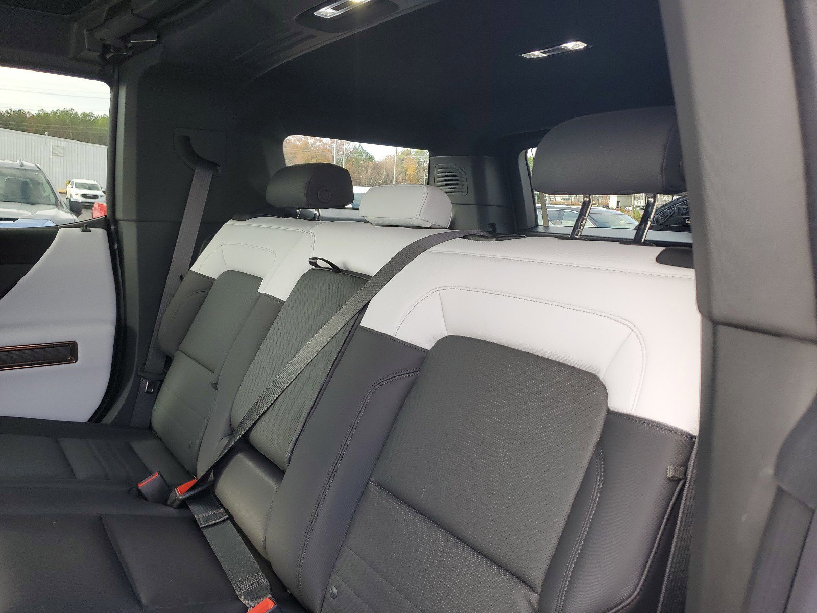 New 2025 GMC Hummer EV 2X image 14