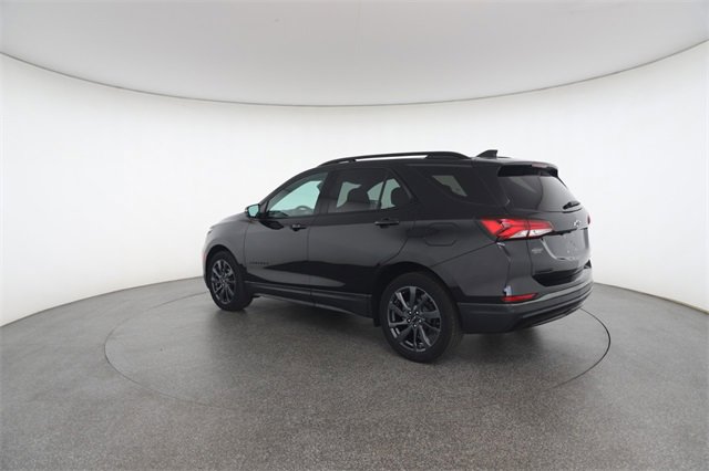 Used 2022 Chevrolet Equinox RS w/ Infotainment Package image 11