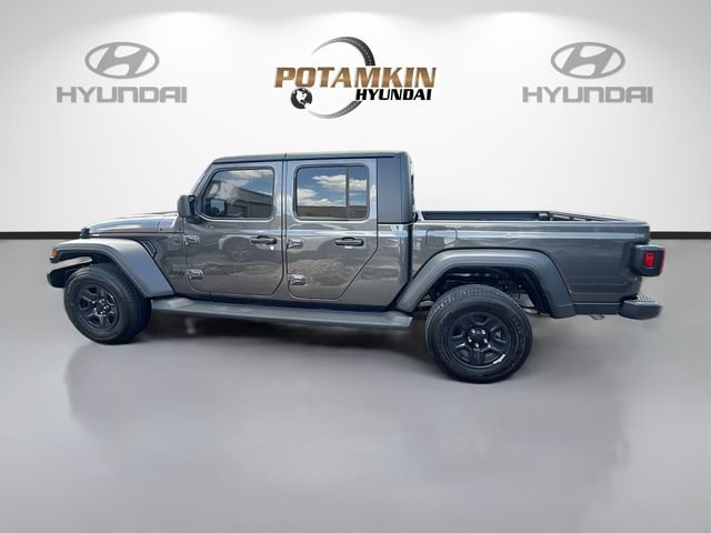 Used 2025 Jeep Gladiator Sport AWD/4WD image 8