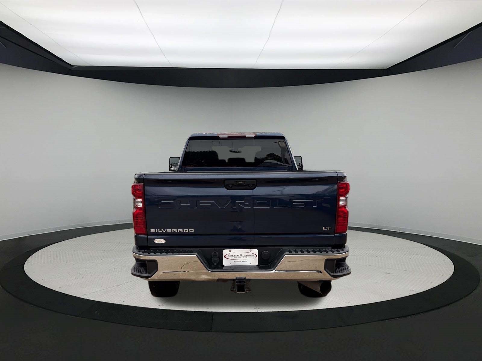 Used 2021 Chevrolet Silverado 2500 LT w/ Convenience Package AWD/4WD image 6