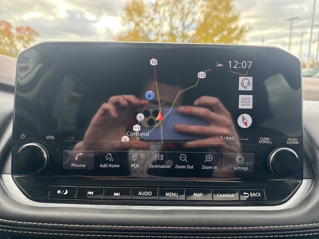 Used 2022 Nissan Rogue SL w/ SL Premium Package image 47