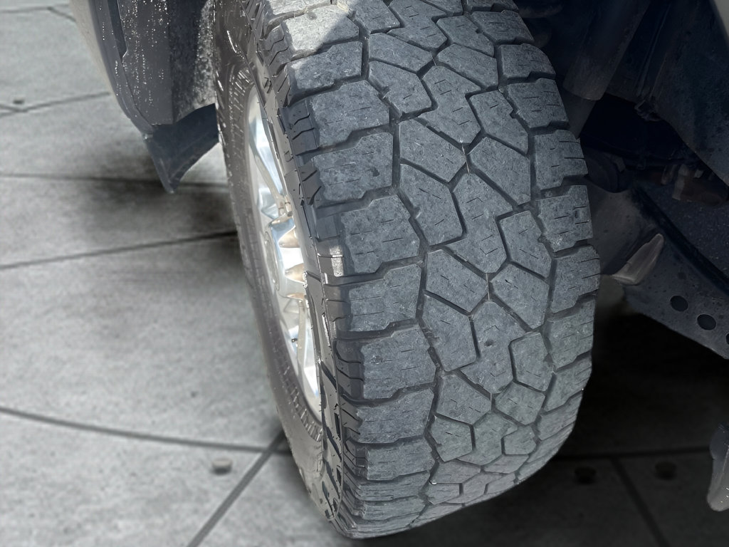 Used 2024 RAM 2500 Laramie w/ Sport Appearance Package AWD/4WD image 37