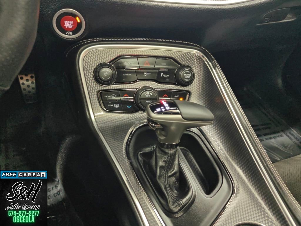 Used 2016 Dodge Challenger SRT Hellcat image 12