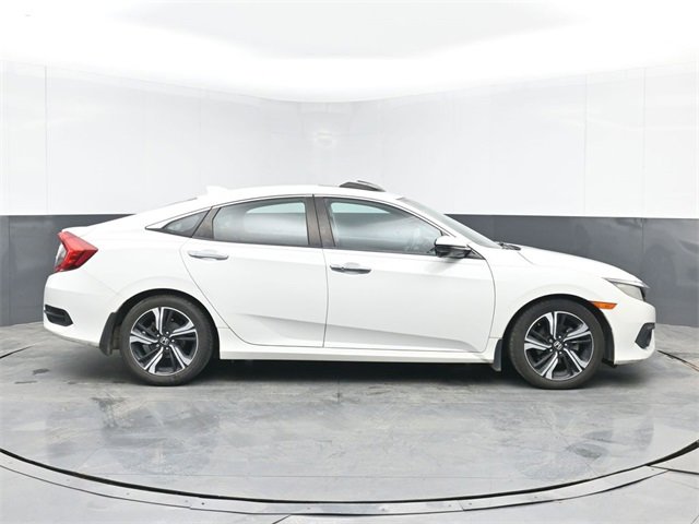 Used 2016 Honda Civic Touring image 15
