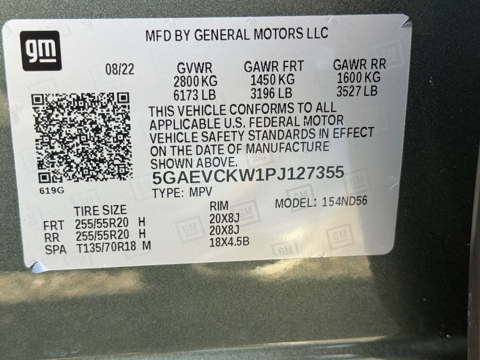 Used 2023 Buick Enclave Avenir w/ Avenir Technology Package AWD/4WD image 32