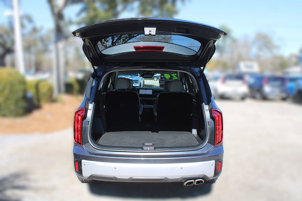 Used 2024 Kia Telluride S w/ S Sunroof Package image 9