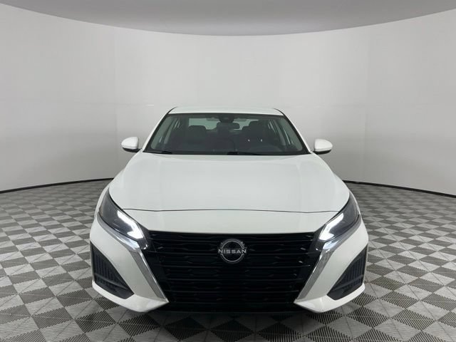 Used 2023 Nissan Altima 2.5 S FWD image 2