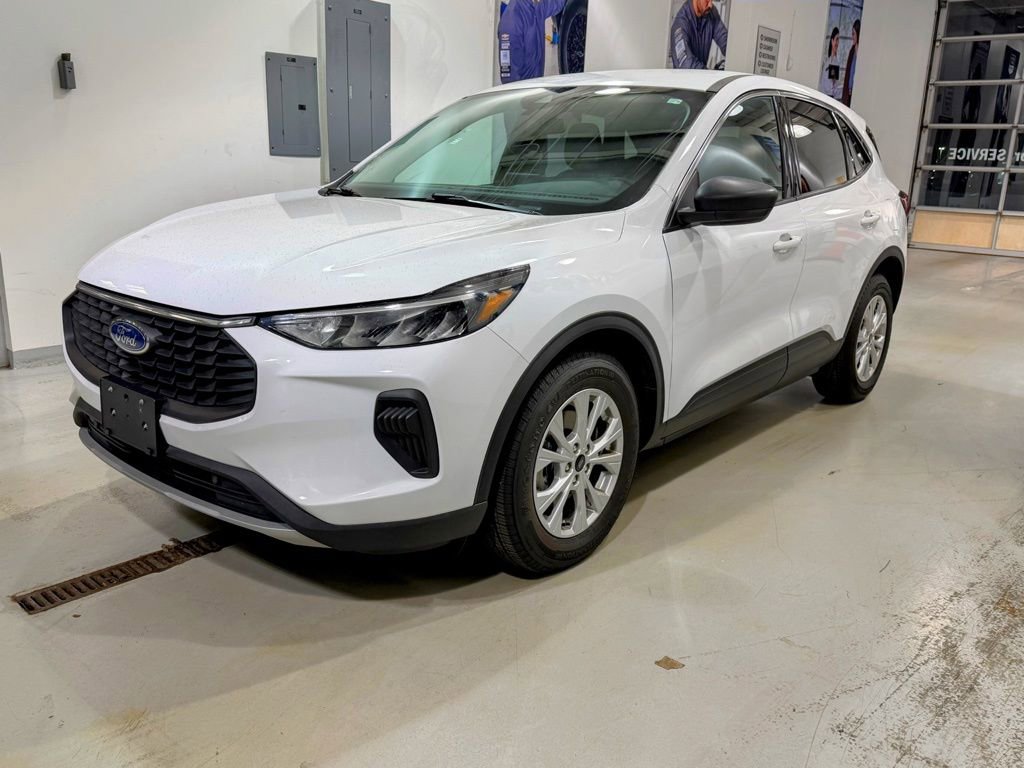 Used 2023 Ford Escape Active image 6