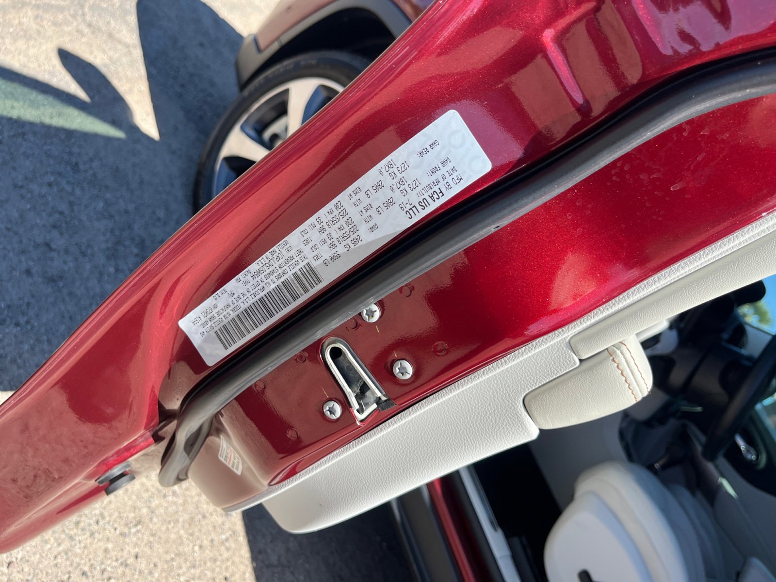 Used 2020 Jeep Cherokee Limited w/ Technology Group image 26