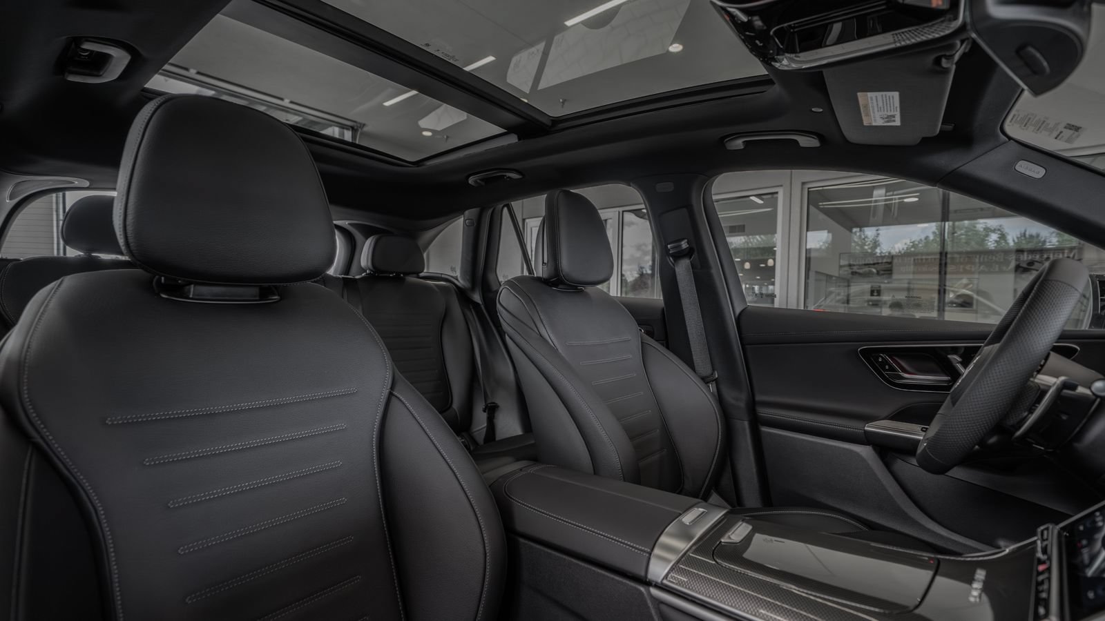 New 2026 Mercedes-Benz GLC 43 AMG 4MATIC image 31