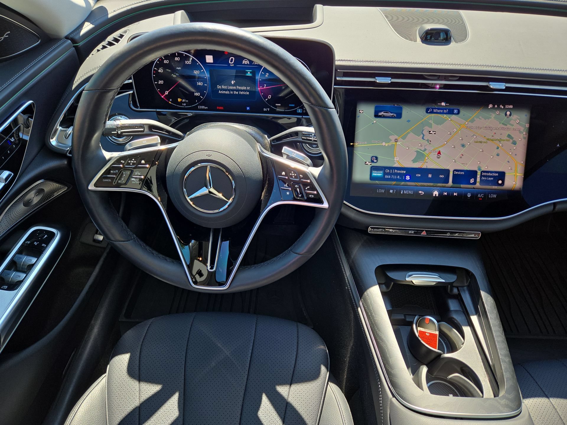 Used 2025 Mercedes-Benz E 350 4MATIC Sedan image 14