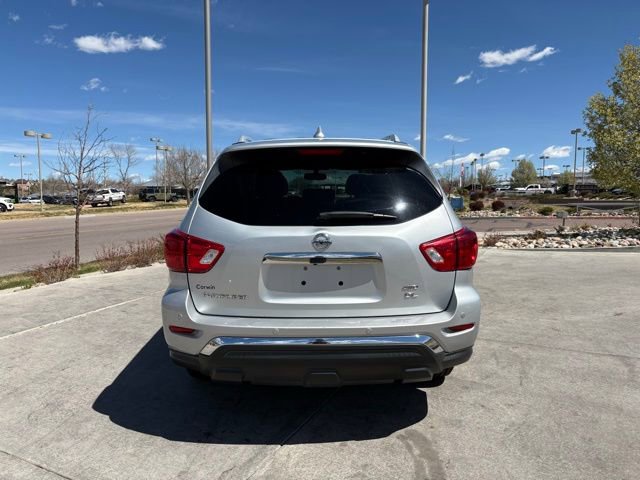 Used 2019 Nissan Pathfinder SL AWD/4WD image 7