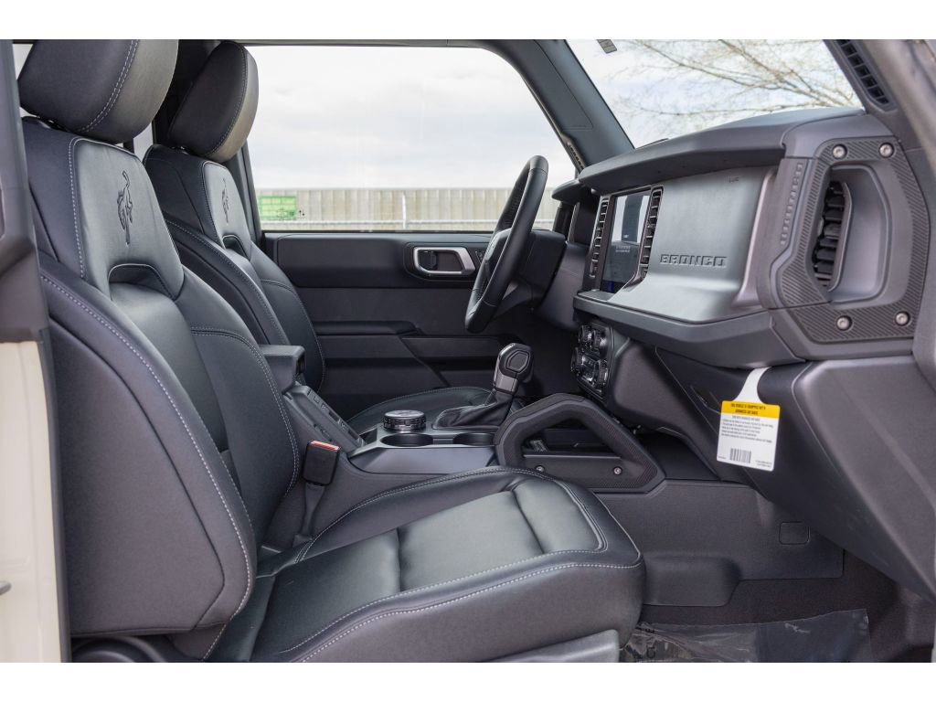 New 2025 Ford Bronco Big Bend w/ Black Diamond Package image 11