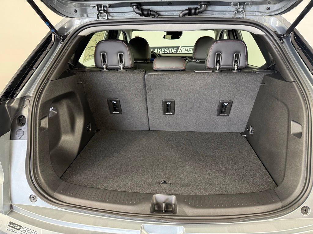 New 2027 Chevrolet Bolt RS FWD image 11