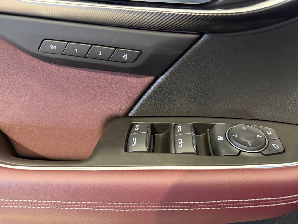 New 2026 Buick Envision Sport Touring AWD/4WD image 18