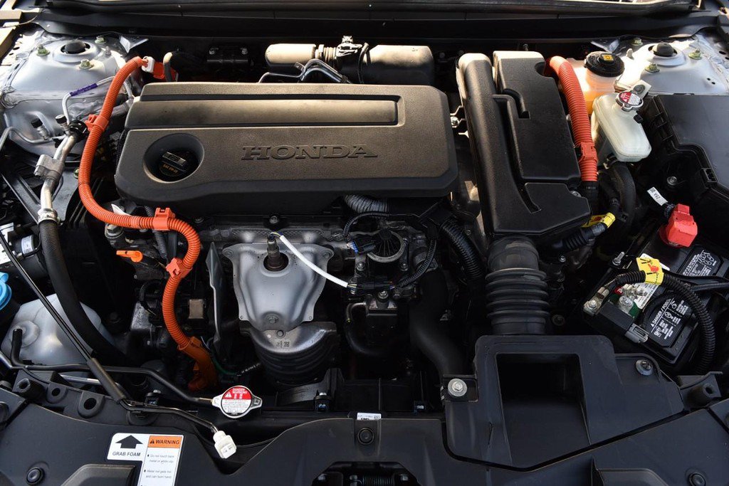 Certified 2024 Honda Accord Sport image 24