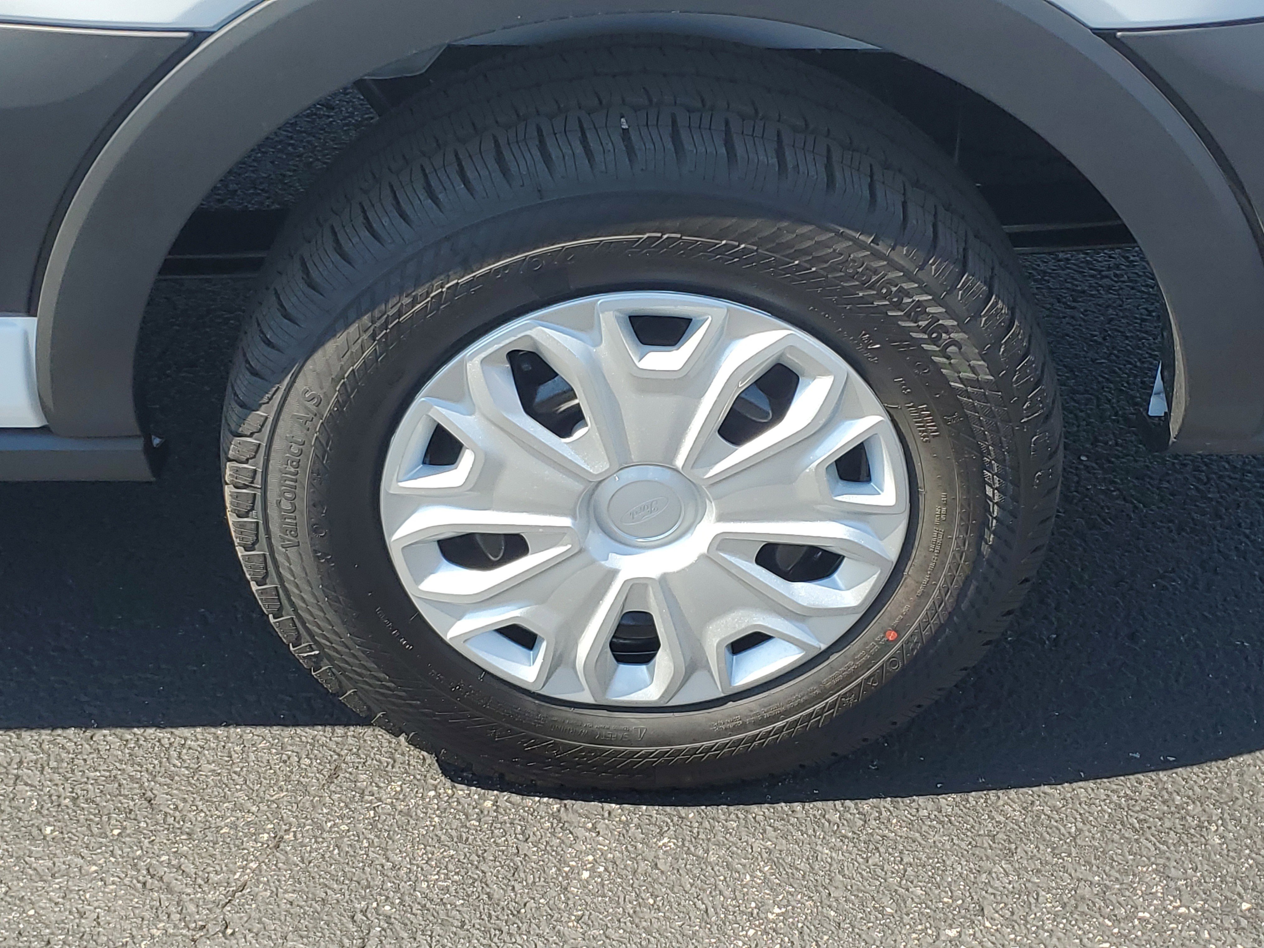 New 2025 Ford Transit 350 XLT image 5