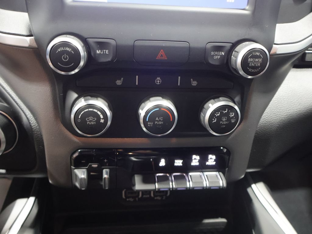 Used 2023 RAM 1500 Big Horn AWD/4WD image 25
