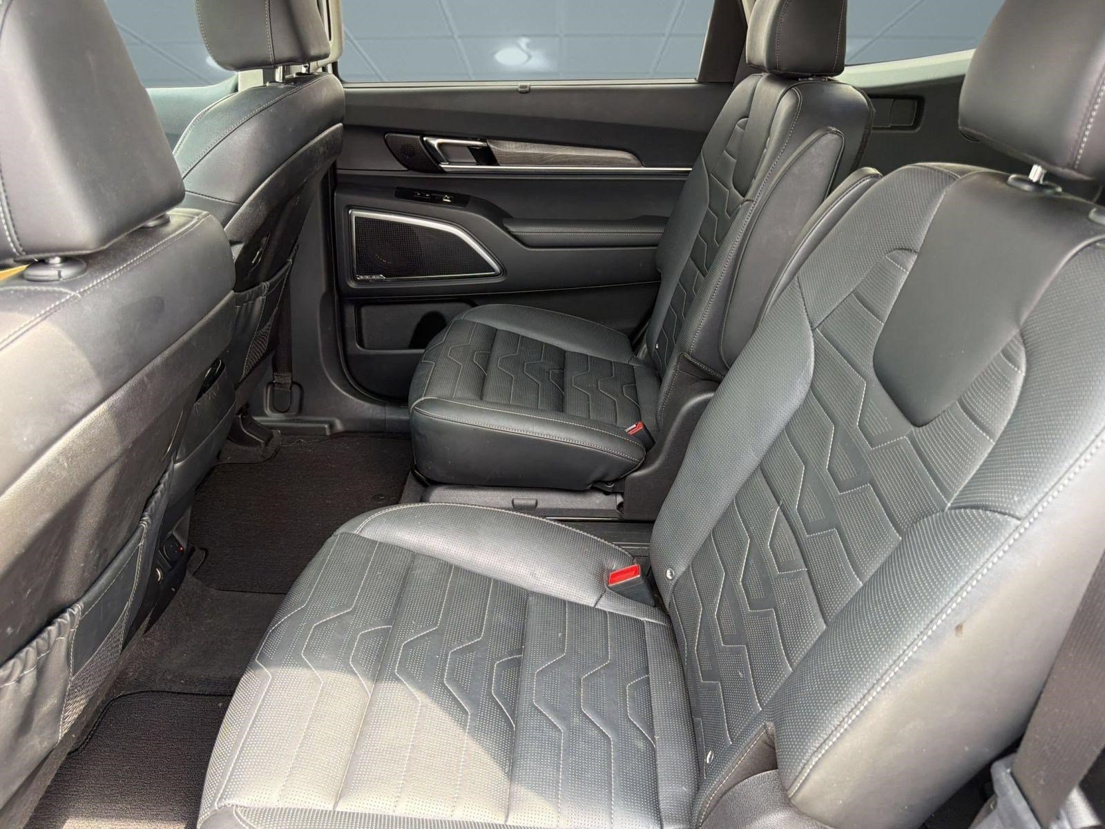 Used 2022 Kia Telluride SX w/ SX Prestige Package AWD/4WD image 21
