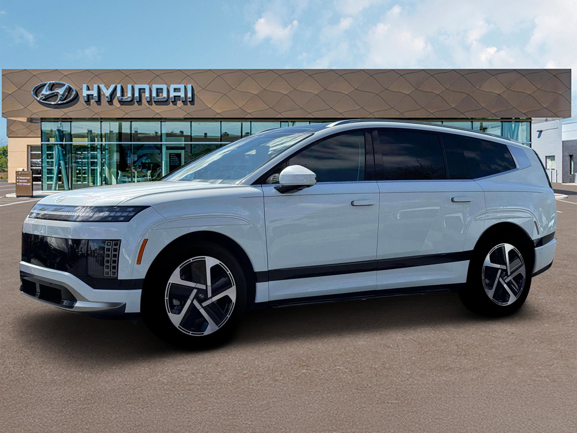 New 2026 Hyundai Ioniq 9 Calligraphy image 2